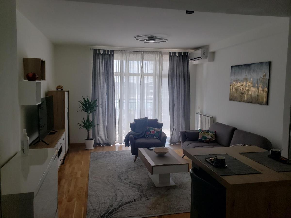 B-G Waterfront Apartment Белград Экстерьер фото